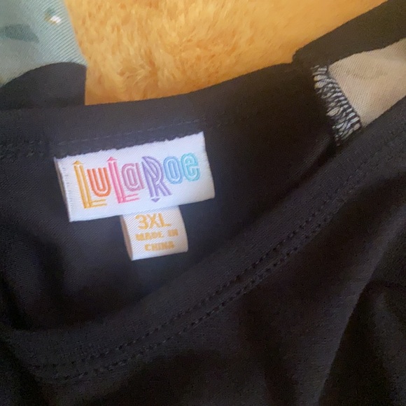 LuLaRoe Randy - Picture 3 of 5